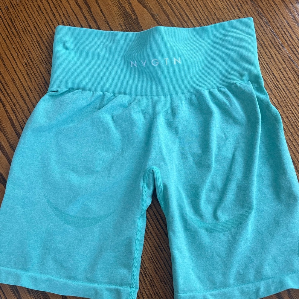 NVGTN mint contour seamless shorts
